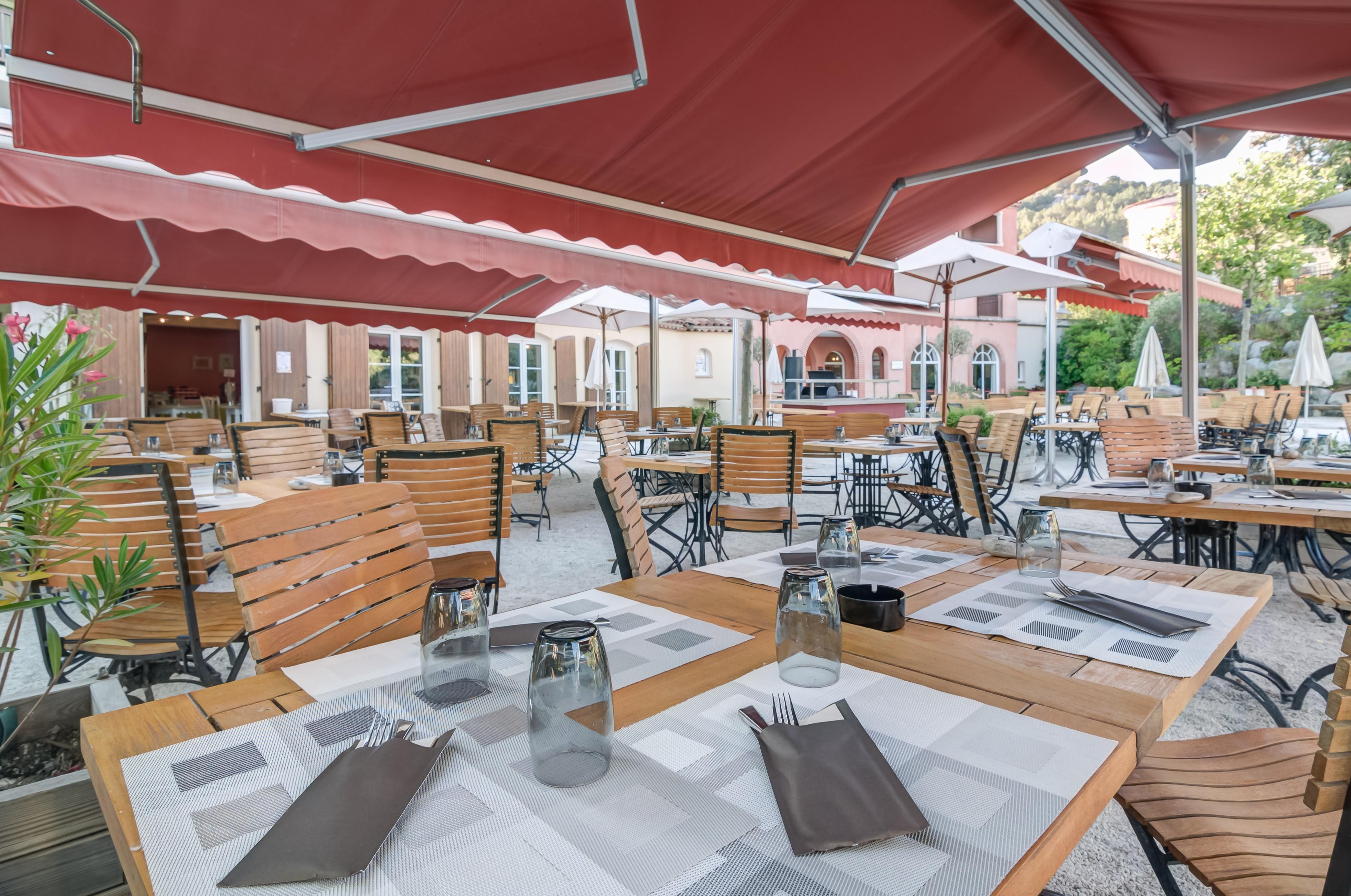 Village Pierre & Vacances Le Rouret Grospierres Εξωτερικό φωτογραφία