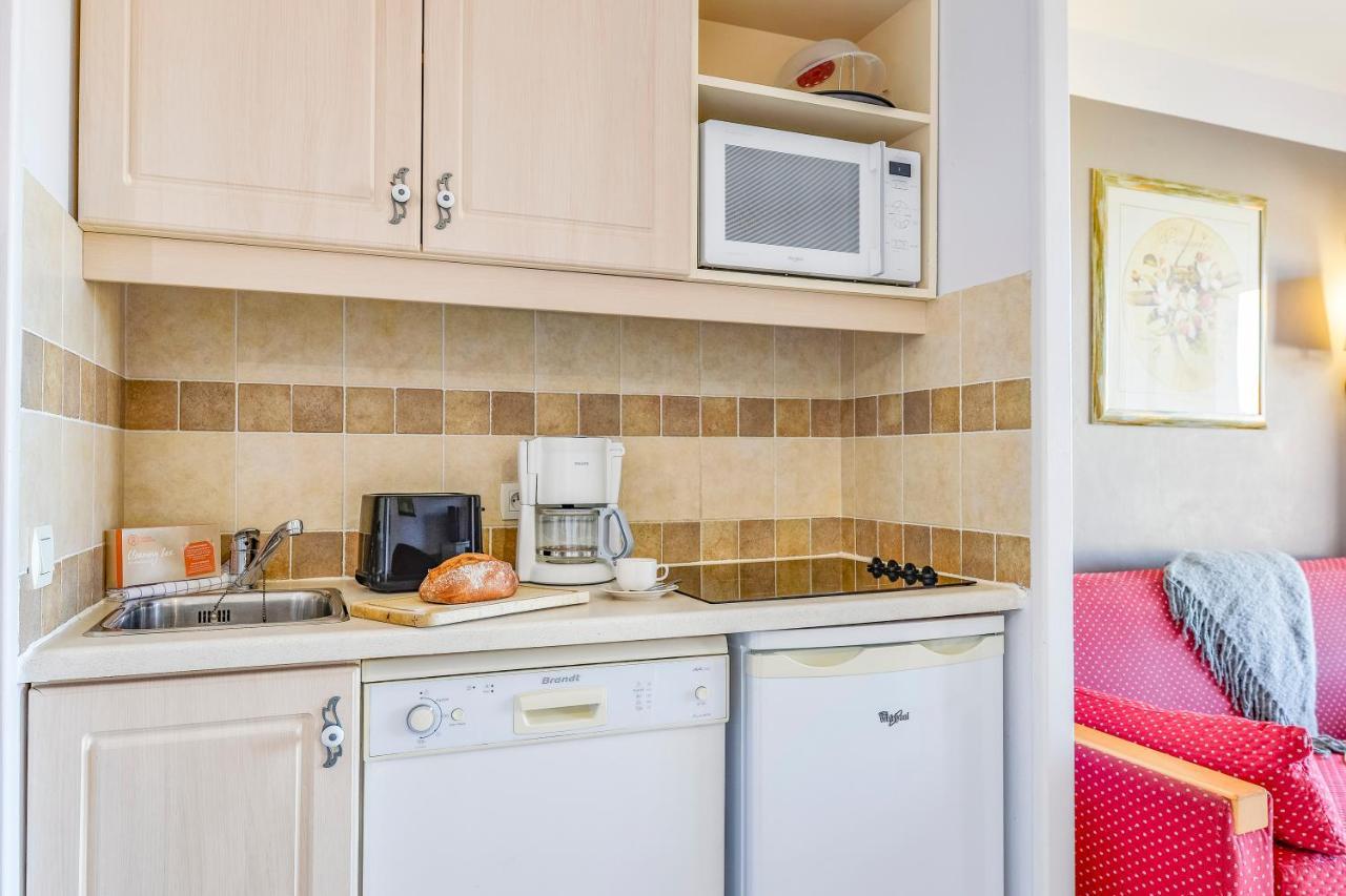 Village Pierre & Vacances Le Rouret Grospierres Εξωτερικό φωτογραφία