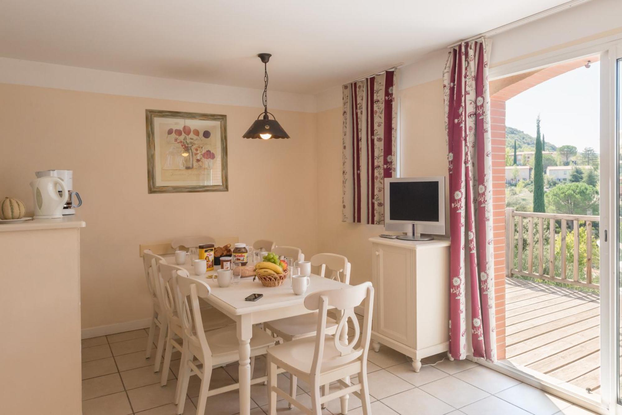 Village Pierre & Vacances Le Rouret Grospierres Εξωτερικό φωτογραφία