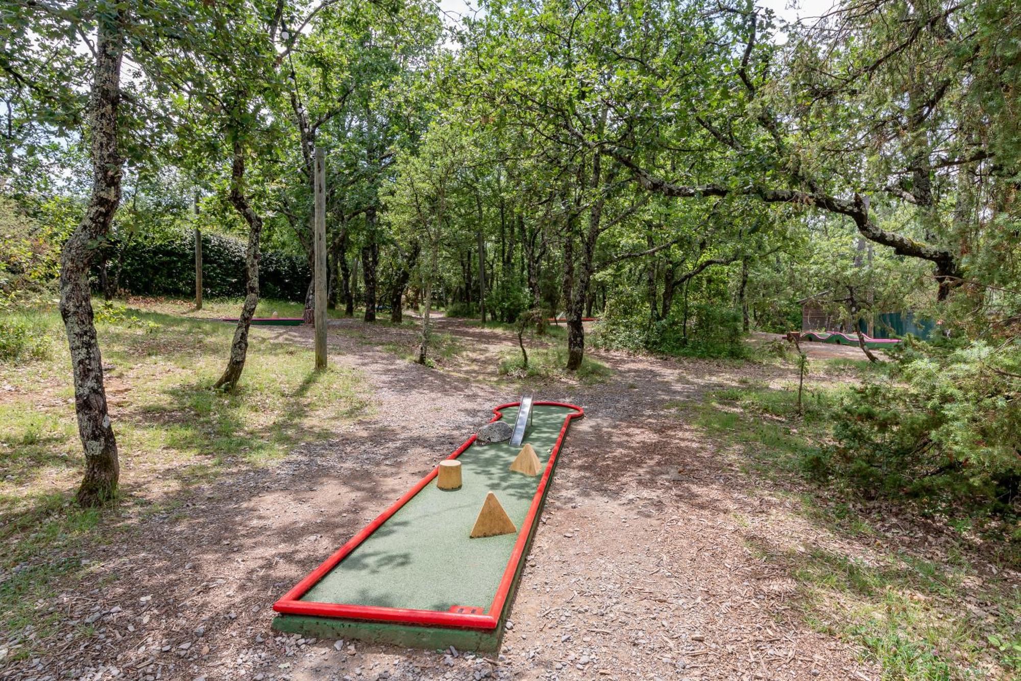 Village Pierre & Vacances Le Rouret Grospierres Εξωτερικό φωτογραφία