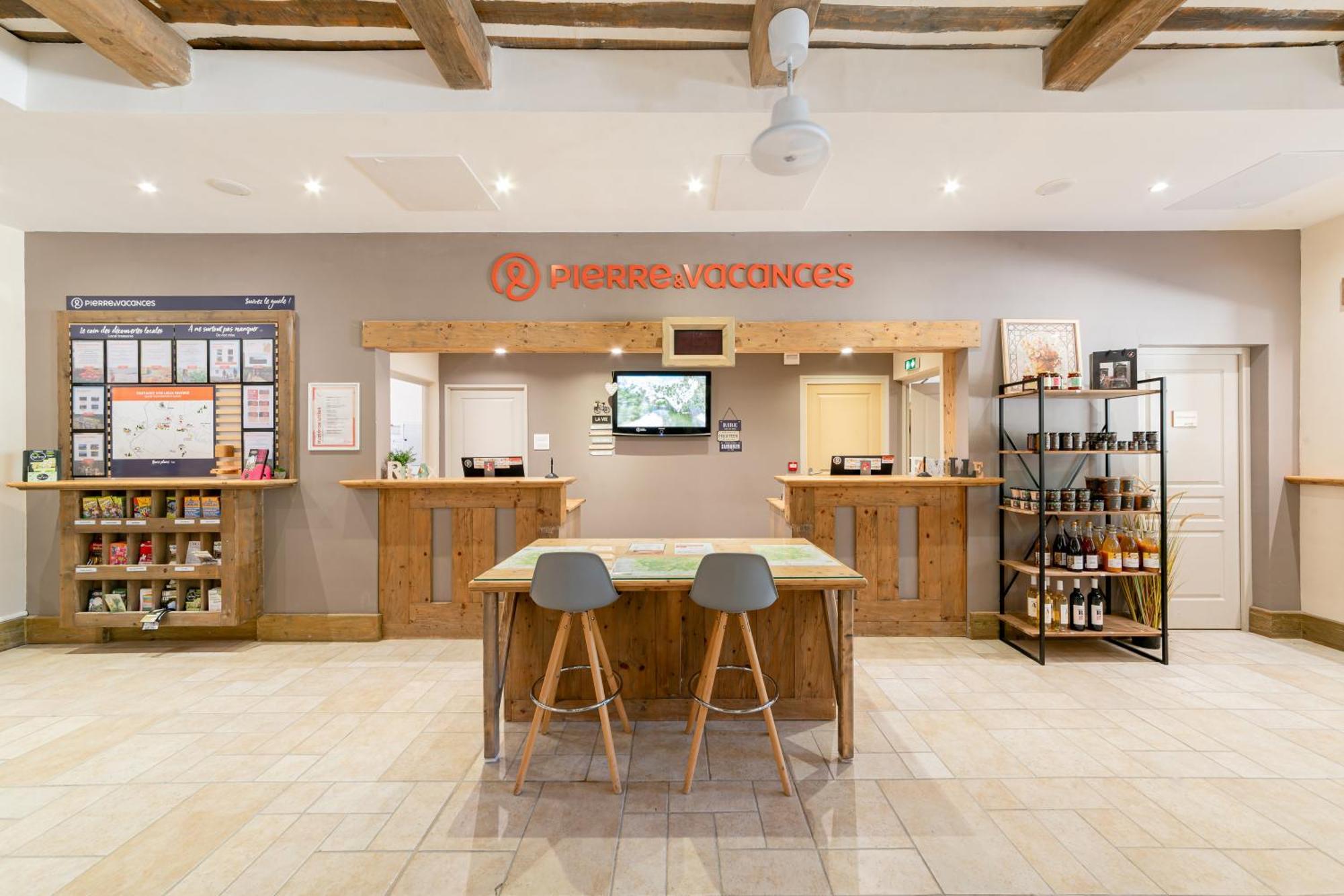 Village Pierre & Vacances Le Rouret Grospierres Εξωτερικό φωτογραφία